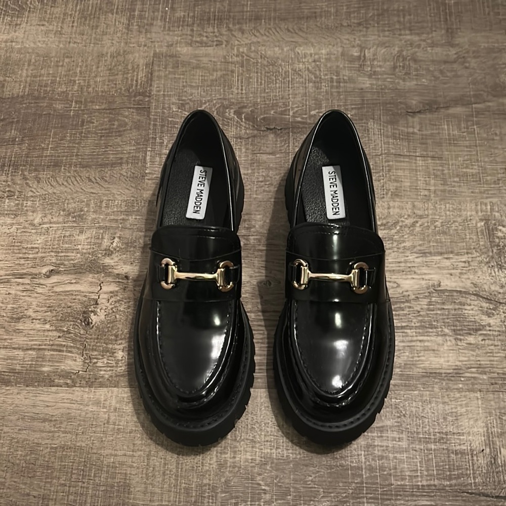 Steve Madden Lando Black Loafers